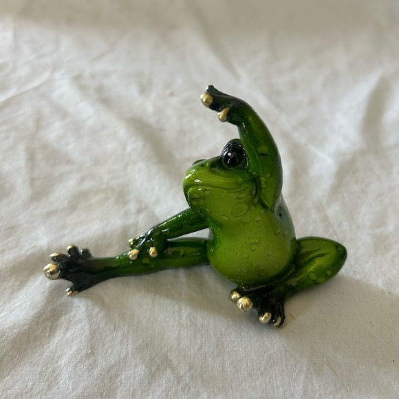 Green Yoga Frog/Toad Zen statue - Picture 1 of 6